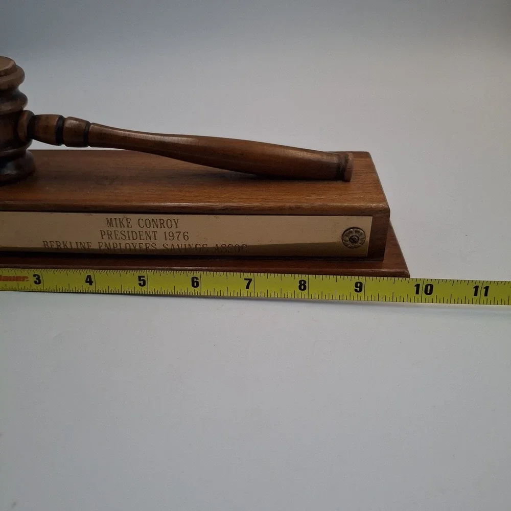 Vintage 1976 Wooden Gavel Display Base Plaque Award Presentation Judge Mallet